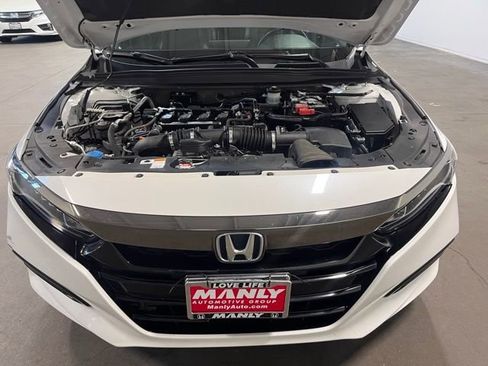 Used 2019 Honda Accord Sport image 9