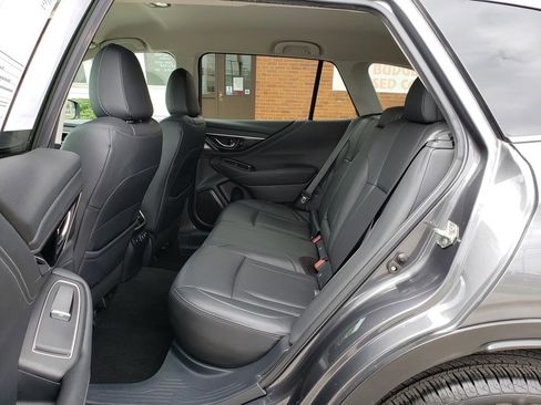 Used 2020 Subaru Outback Limited w/ Popular Package #2 image 10