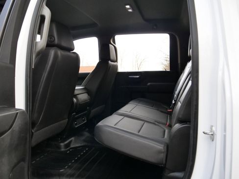 Used 2021 GMC Sierra 3500 2WD Crew Cab w/ Convenience Package image 24