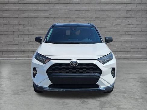 Used 2020 Toyota RAV4 LE FWD image 8