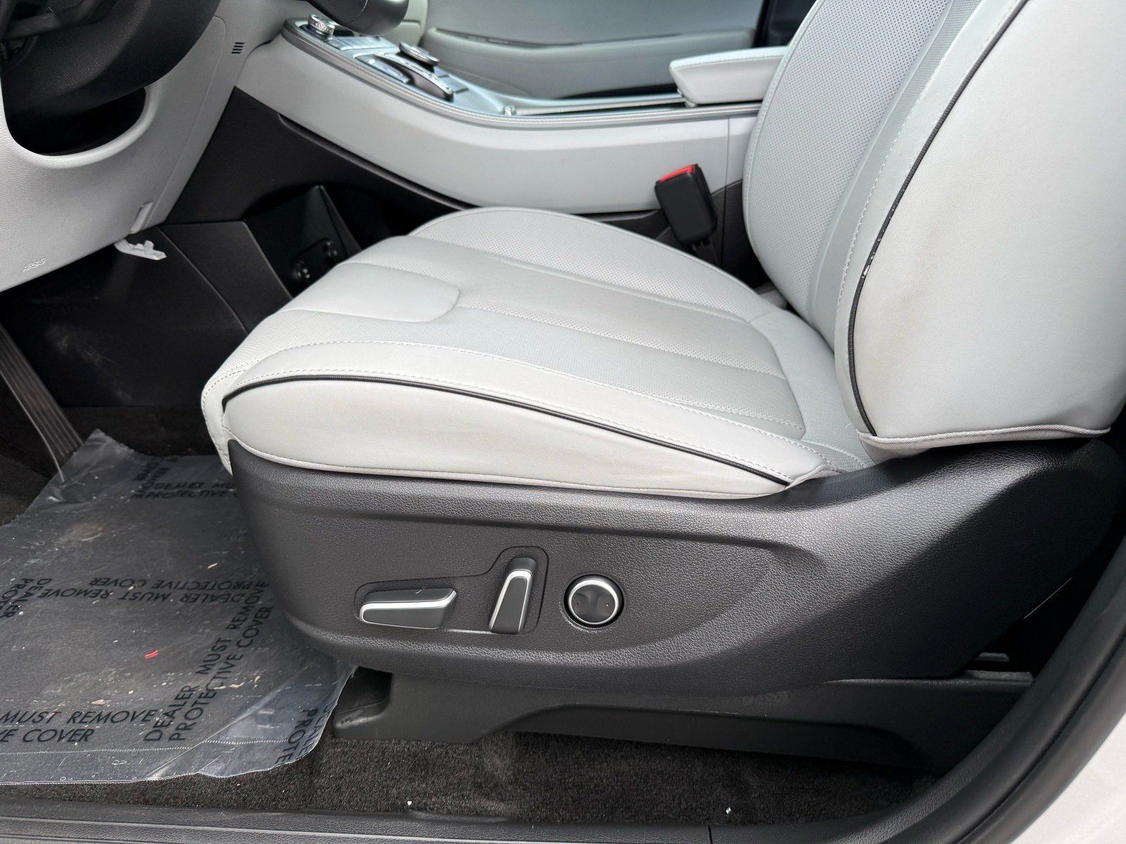 Used 2025 Hyundai Palisade SEL FWD image 14