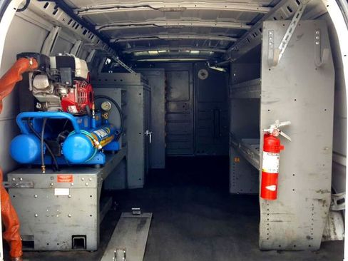 Used 2019 Chevrolet Express 3500 3500 Cargo Extended w/ Driver Convenience Package image 10