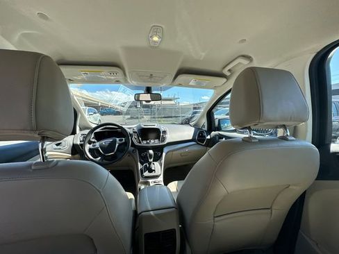 Used 2013 Ford C-MAX SEL FWD image 15