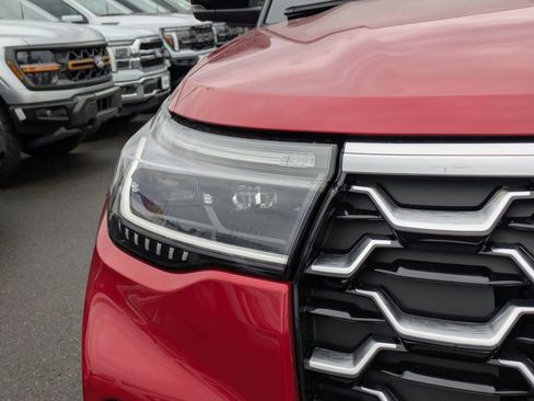 New 2026 Ford Explorer Platinum image 10