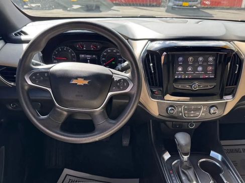 Used 2023 Chevrolet Traverse LS w/ Safety Package FWD image 11