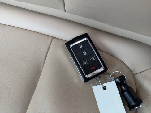 Used 2021 Jeep Grand Cherokee L Limited image 10