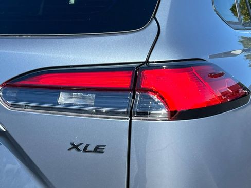 New 2026 Toyota Corolla Cross XLE FWD image 40