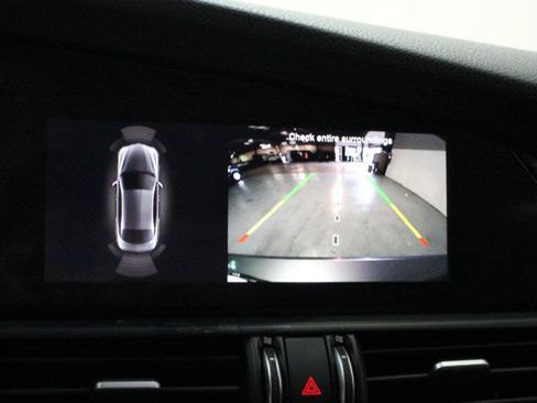 Used 2021 Alfa Romeo Giulia Sprint w/ Nero Edizione image 18