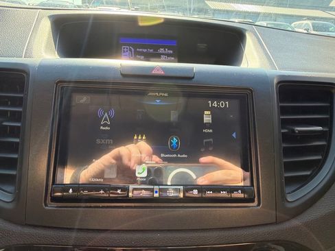 Used 2016 Honda CR-V LX image 19