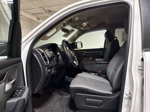 Used 2020 RAM 1500 Big Horn AWD/4WD image 19