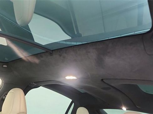 Used 2024 Tesla Model X image 64