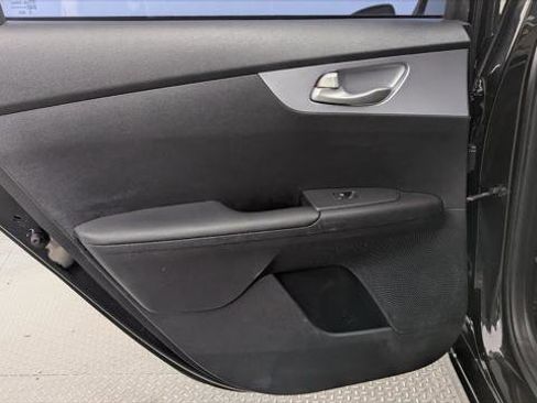 Used 2024 Kia Forte LXS FWD image 16