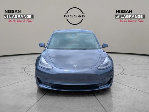 Used 2021 Tesla Model 3 Standard Range Plus RWD image 2