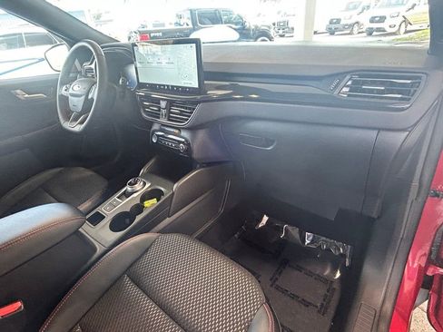 Used 2025 Ford Escape ST-Line w/ Equipment Group 301A image 27