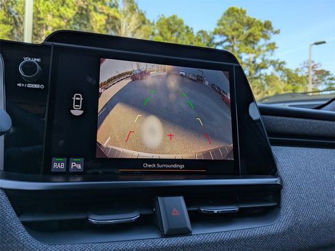 New 2026 Subaru Outback Limited image 18