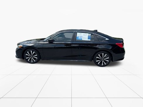 Used 2024 Honda Civic EX image 4
