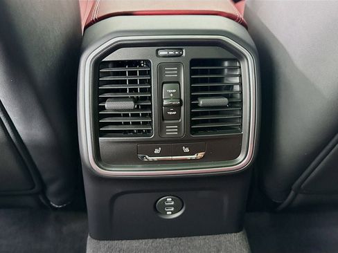 New 2026 Porsche Macan Turbo image 27