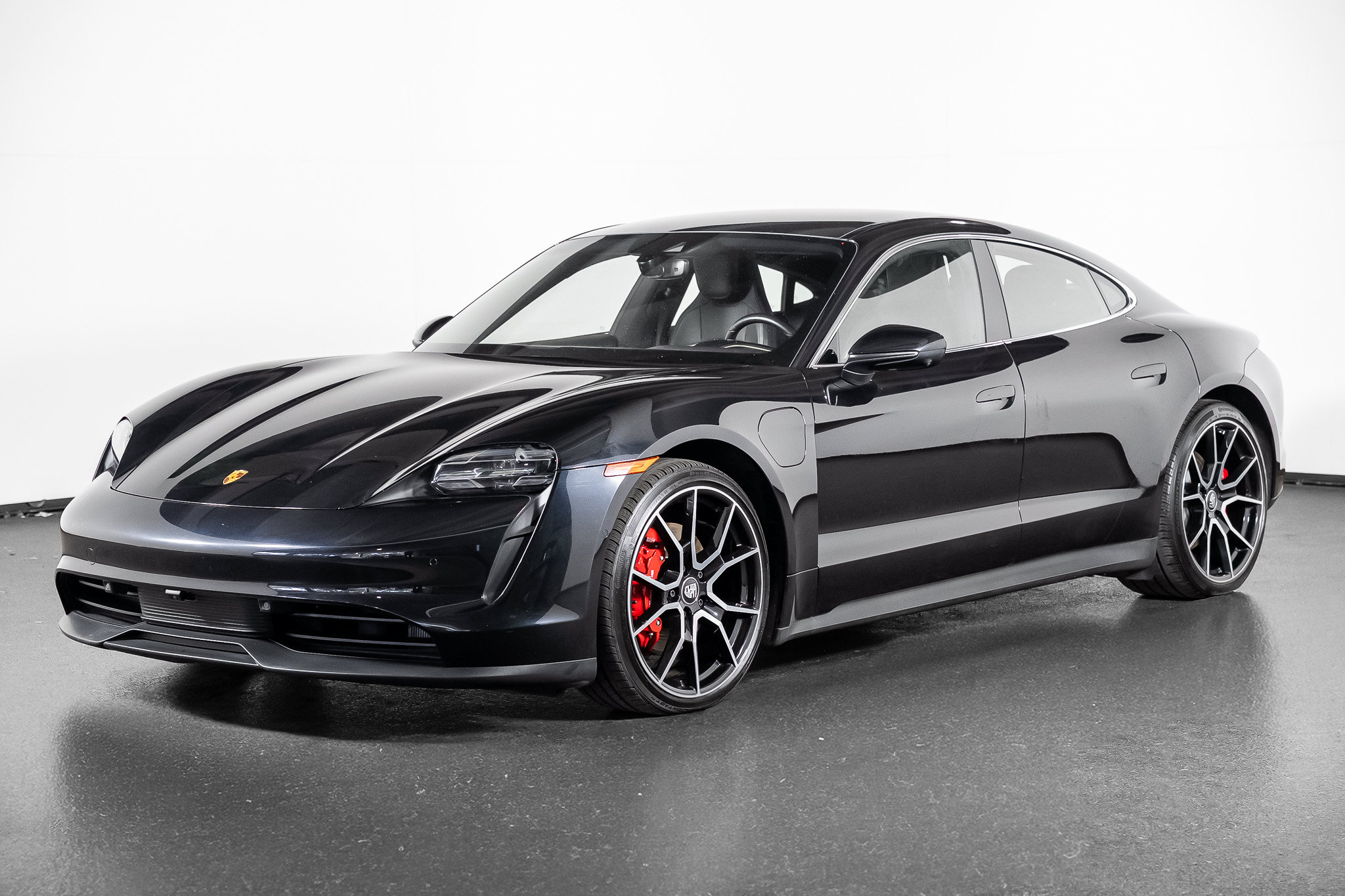 Used 2024 Porsche Taycan 4S AWD/4WD image 12
