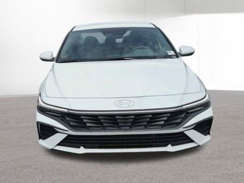 New 2026 Hyundai Elantra Blue image 3