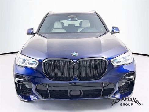 Used 2022 BMW X5 M50i w/ Executive Package image 2