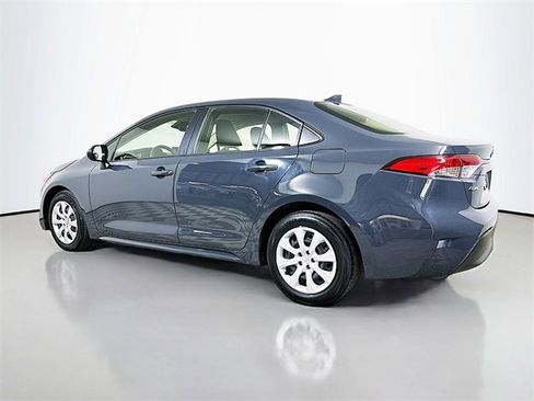 Used 2024 Toyota Corolla LE image 5