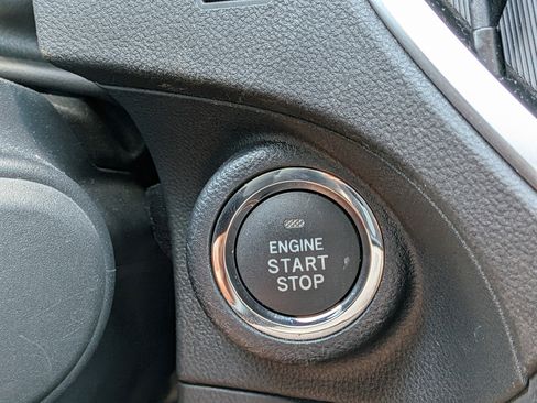 Used 2018 Subaru Crosstrek 2.0i Limited AWD/4WD image 26