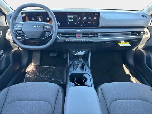 New 2026 Kia K4 LXS image 11
