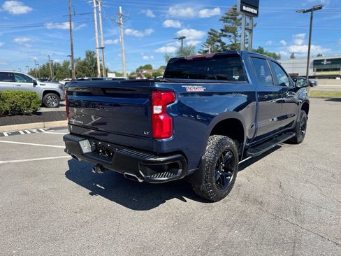 Used 2022 Chevrolet Silverado 1500 LT Trail Boss w/ Bed Protection Package AWD/4WD image 6