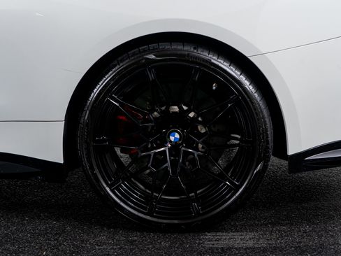 Used 2025 BMW M4 Coupe image 18