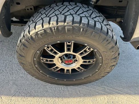 Used 2015 Toyota Tacoma PreRunner w/ SR5 Package image 19