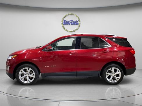 Used 2018 Chevrolet Equinox LT AWD/4WD image 2