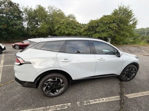 Used 2024 Kia Sportage SX FWD image 4