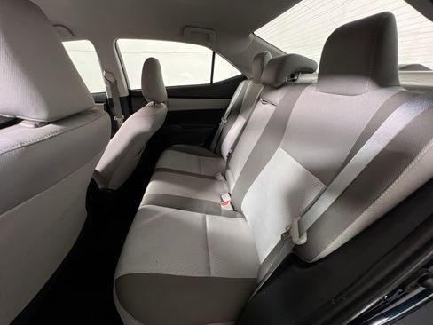 Used 2019 Toyota Corolla LE image 22