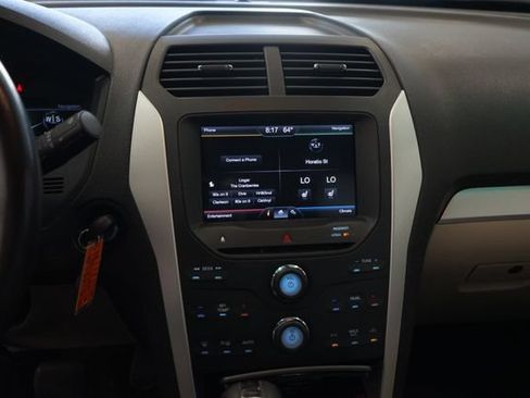 Used 2011 Ford Explorer XLT w/ 202A Rapid Spec Order Code AWD/4WD image 23