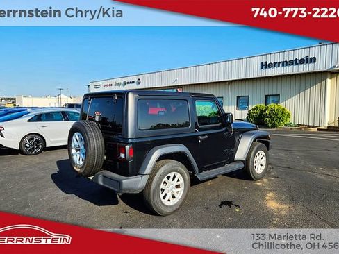 Used 2023 Jeep Wrangler Sport AWD/4WD image 18
