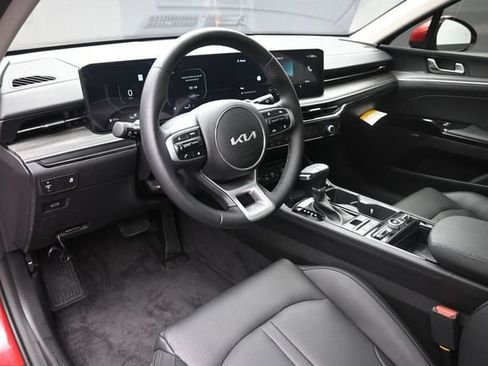 Used 2025 Kia K5 EX FWD image 23