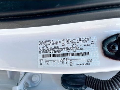 Used 2023 Ford F250 XL w/ XL Chrome Package image 29