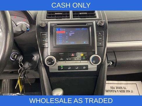 Used 2012 Toyota Camry SE image 21