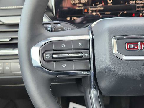 New 2025 GMC Acadia Elevation image 14