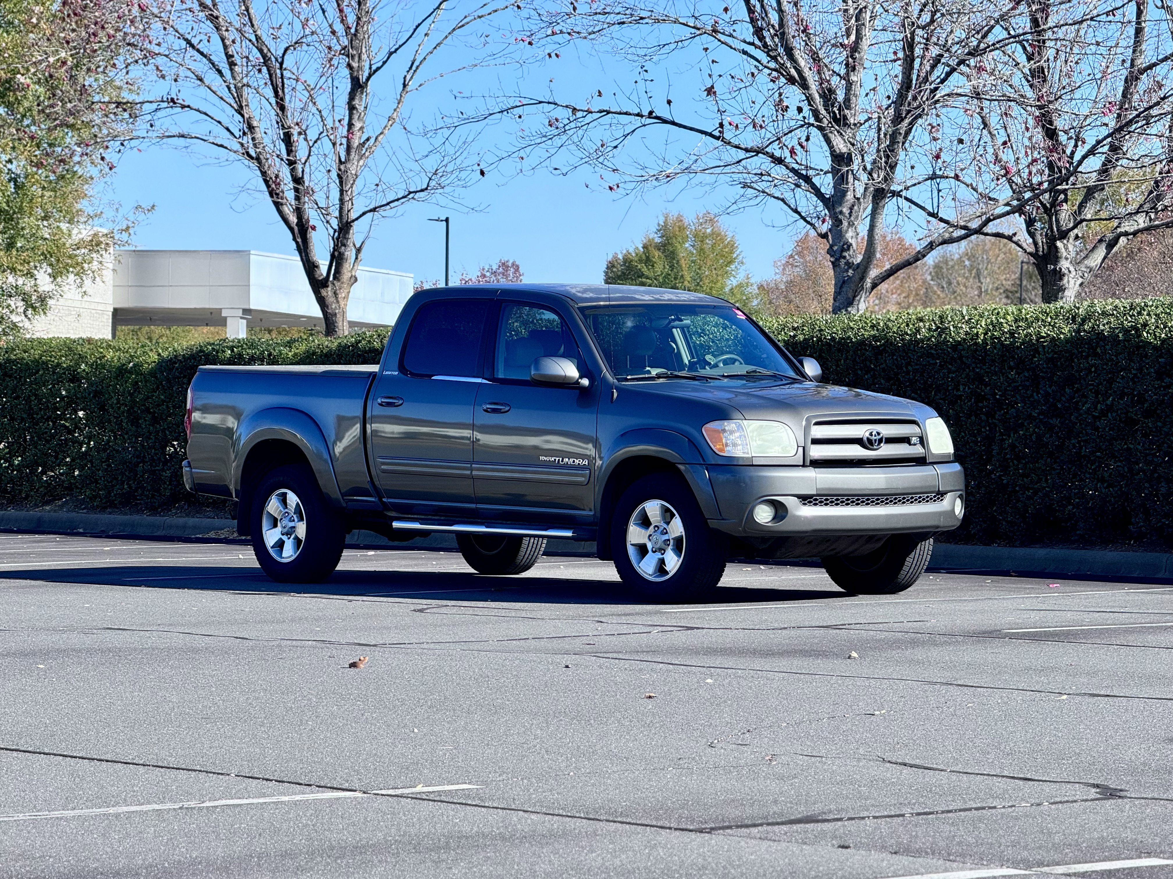 Used 2005 Toyota Tundra Limited w/ All Weather Guard Pkg RWD image 1