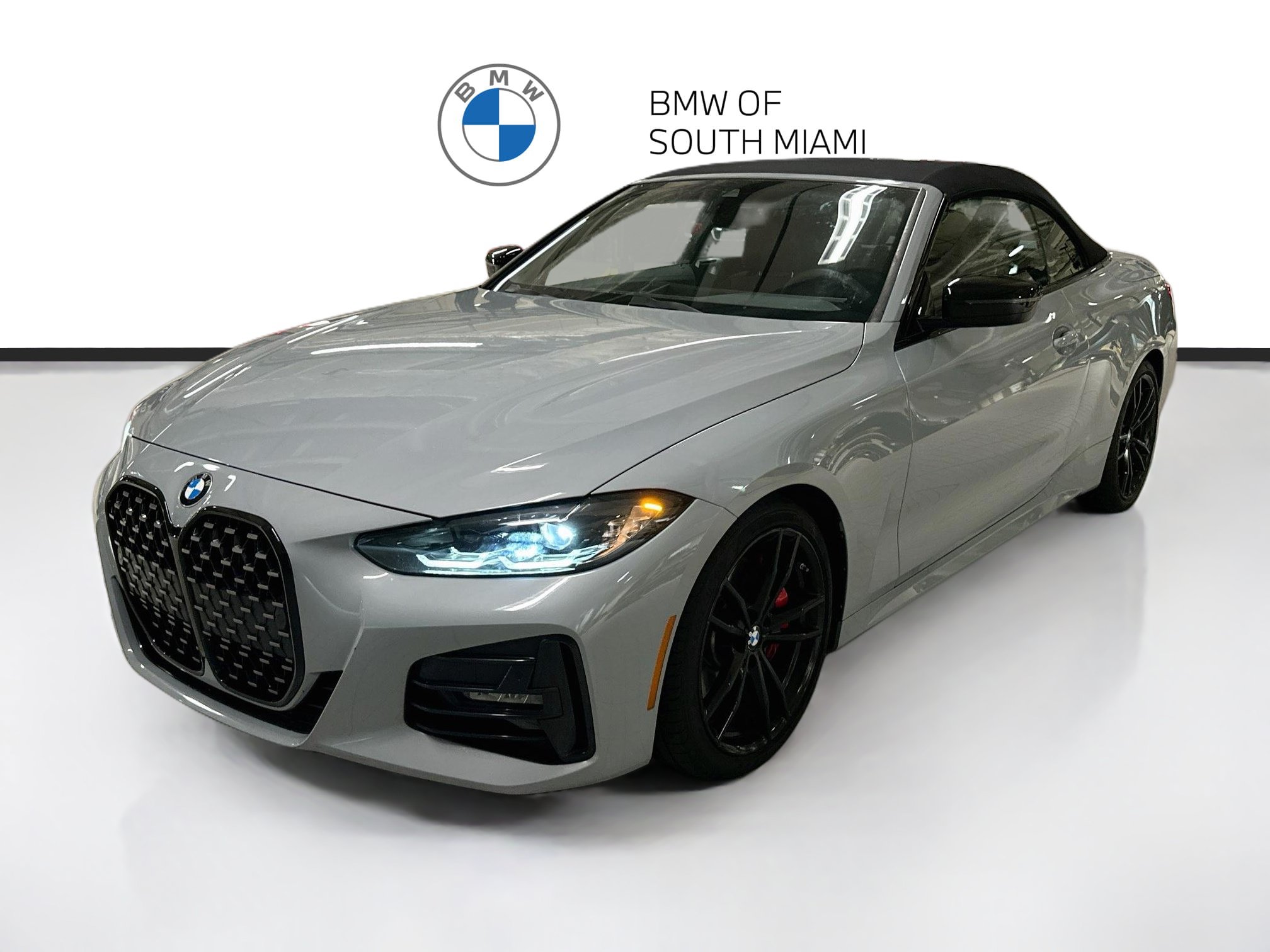 Certified 2024 BMW 430i Convertible w/ M Sport Package RWD image 3