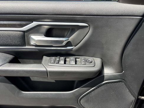 Used 2020 RAM 1500 Big Horn image 12