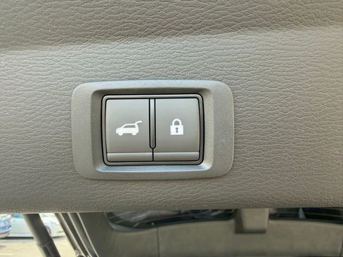 New 2026 Mitsubishi Outlander SEL image 32