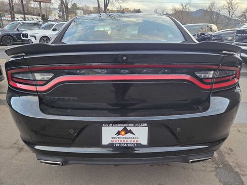 Used 2021 Dodge Charger SXT w/ Blacktop Package RWD image 6