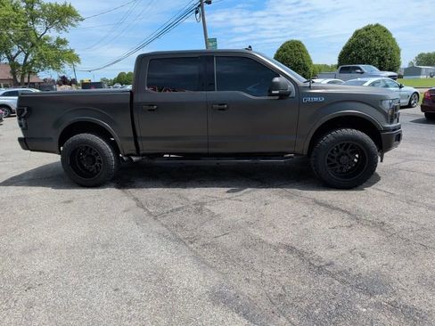 Used 2018 Ford F150 XLT w/ Equipment Group 302A Luxury AWD/4WD image 10