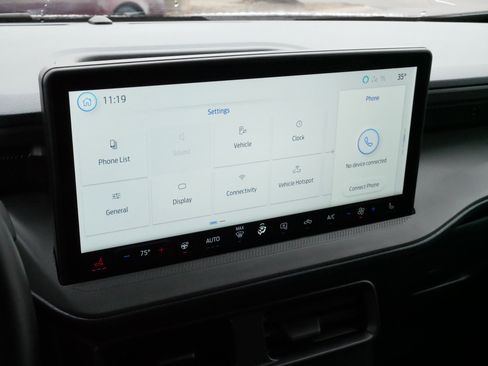 Used 2025 Ford Maverick XLT w/ XLT Luxury Package AWD/4WD image 22