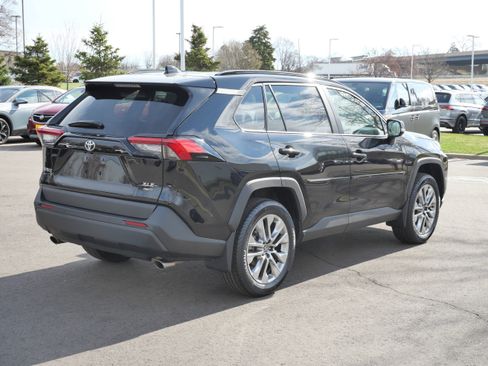 Used 2025 Toyota RAV4 XLE Premium w/ Weather Package image 7