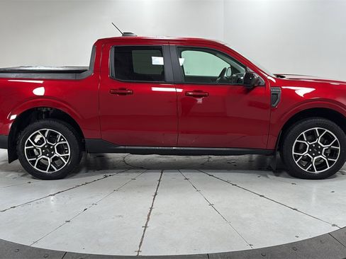 Used 2025 Ford Maverick Lariat w/ 4K Tow Package image 6