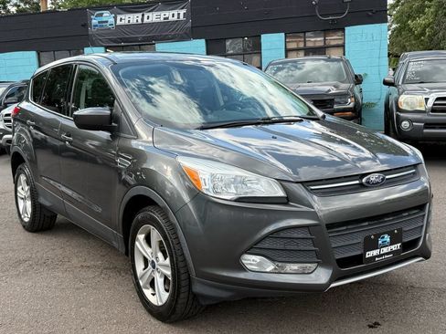 Used 2016 Ford Escape SE AWD/4WD image 1