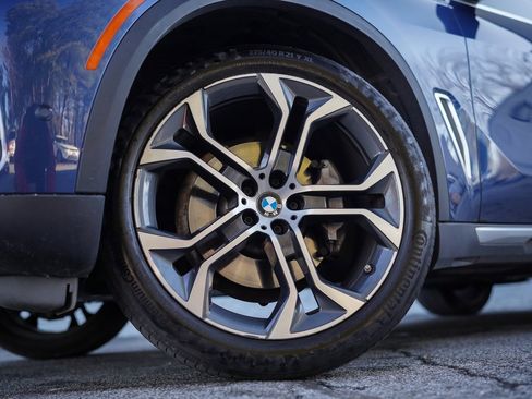 Used 2022 BMW X5 sDrive40i w/ Premium Package image 18